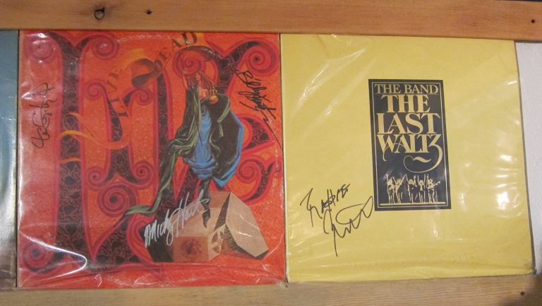Grateful Dead & Robbie Robertson Autographs