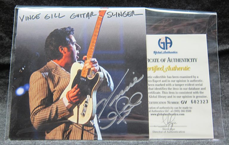 Vince Gill Autographed CD