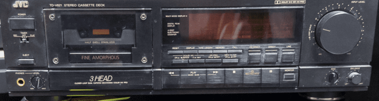 JVC TD-V621 Cassette Deck – $500